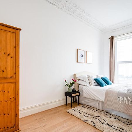 Charming 1 Bed Apt In Kensington - Free London Tour Included By City Apartments Uk Short Lets Serviced Accommodation Eksteriør bilde